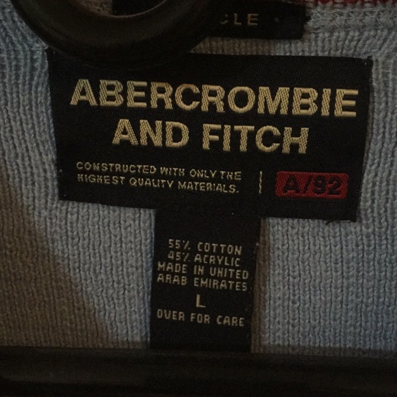 Sweater - Picture 2 of 3